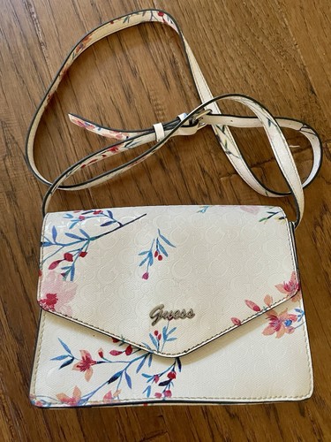 Guess floral small crossbody - guess,