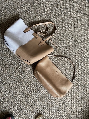 Guess handbags small fits - handbags,